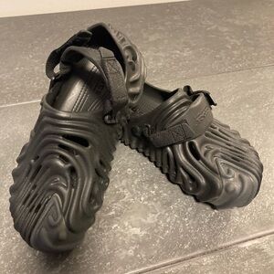 CROCS Salehe  Bembury limited edition  Black Molded Slide with Heel Strap NEW